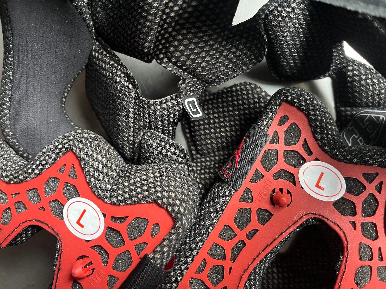 Caschi: Troy Lee Designs D4 cheek pads & headliner Size L – Usato da Massongex venduto da thn311 2