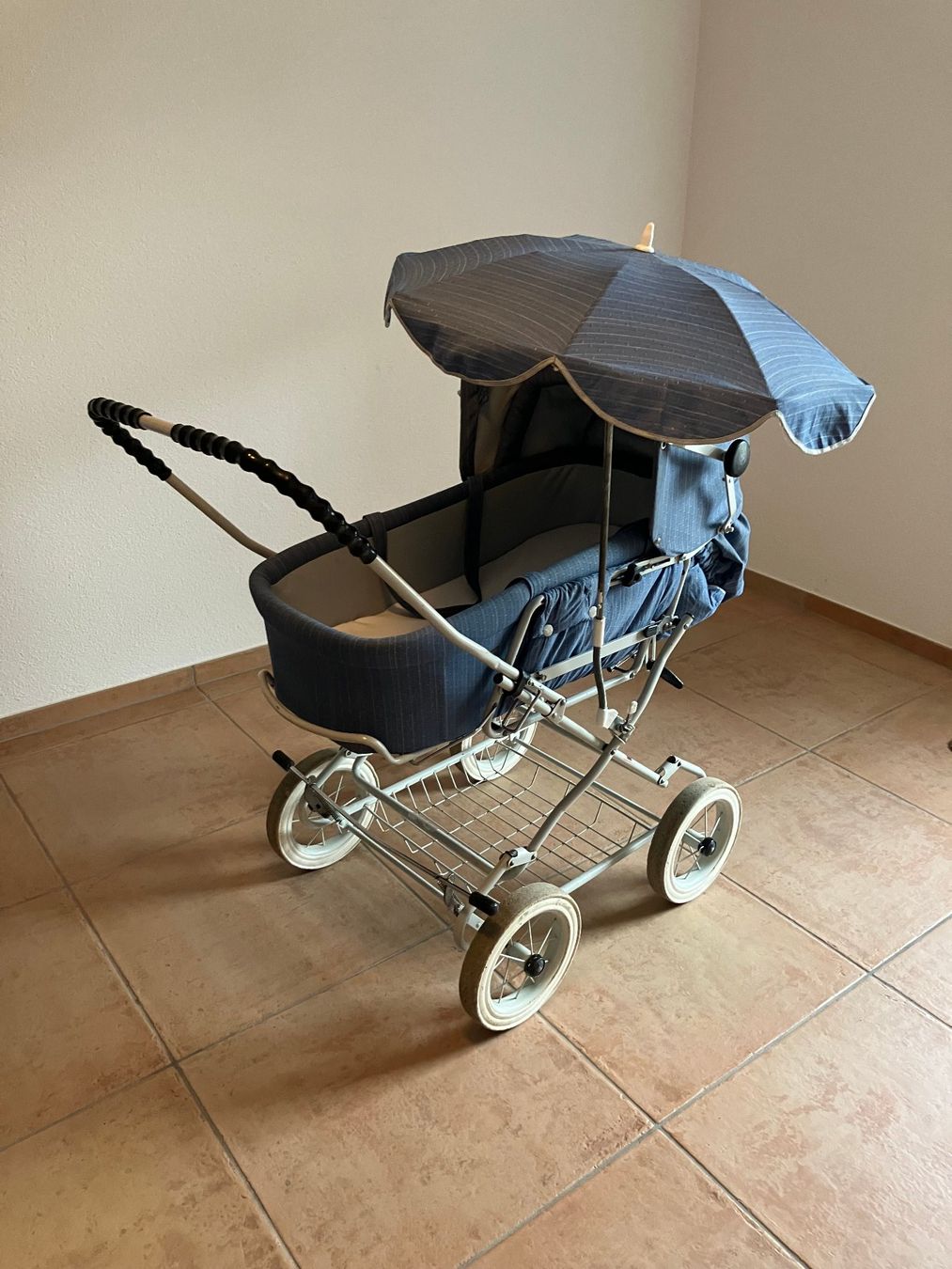 Carrozzine: Kinderwagen – Usato da Pfeffikon LU venduto da chrabli01