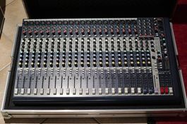 soundcraft mfx 24 avec flightacase