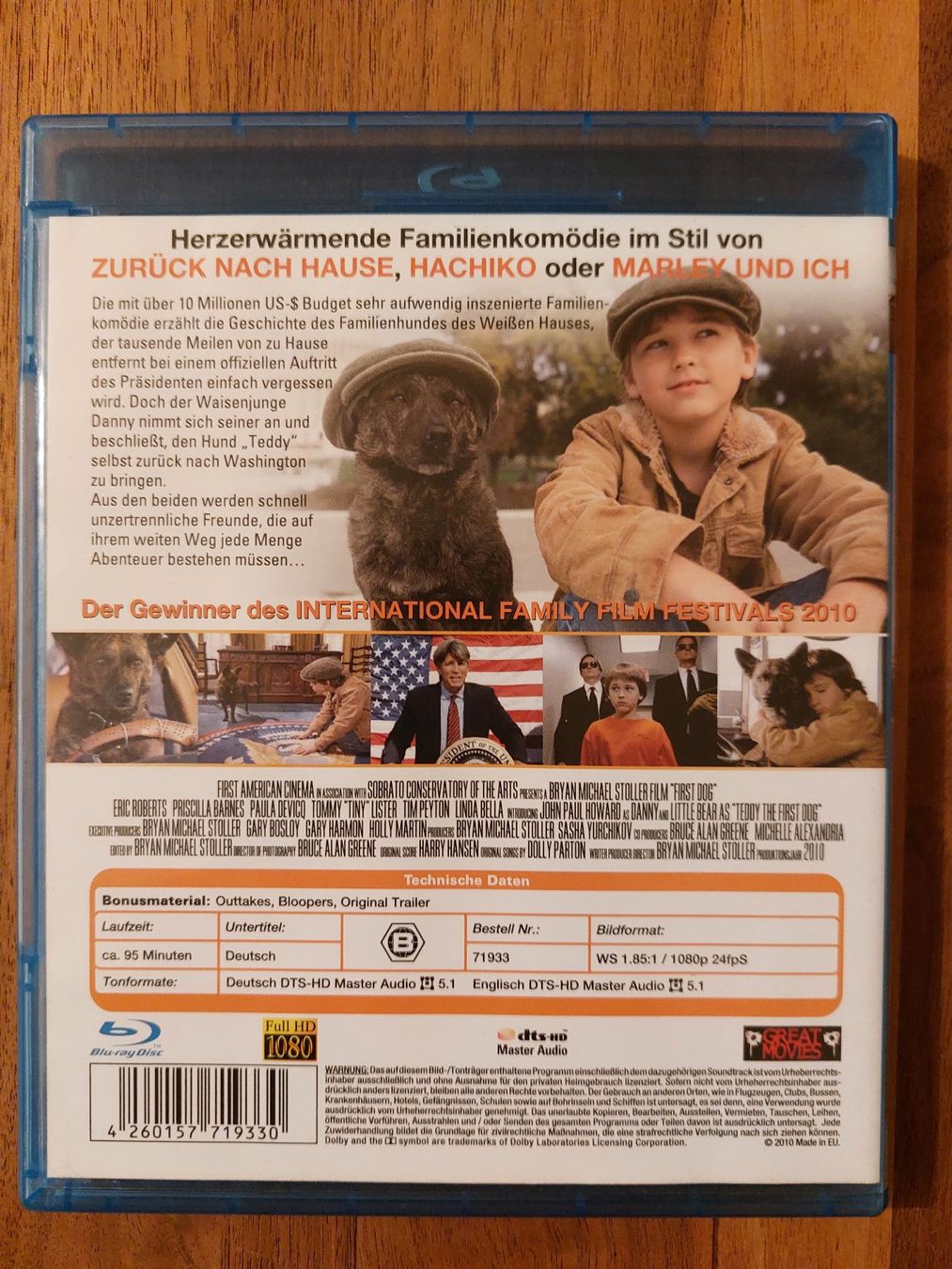 Alle DVDs: Blu Ray - First Dog – Gebraucht aus Rheinfelden von FilmAuktion 1