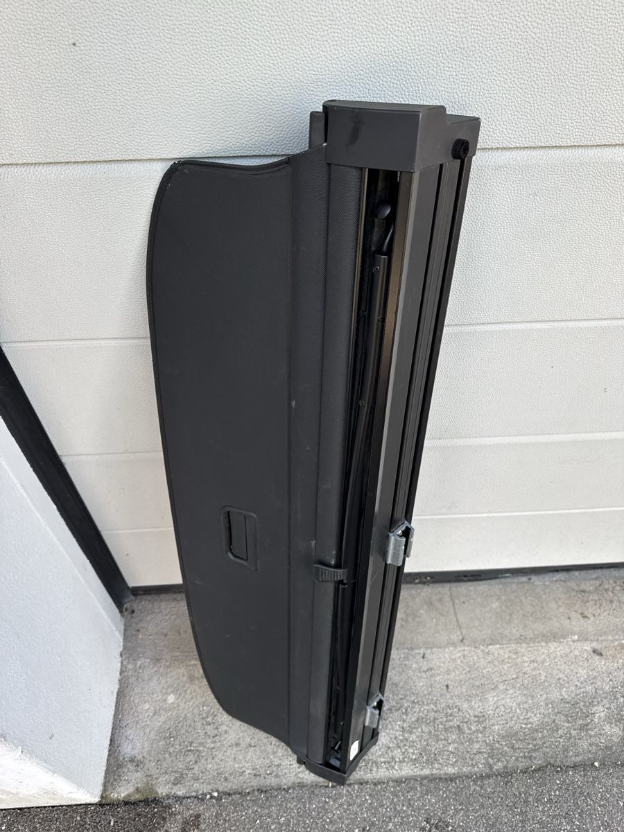 Audi Alle Autoersatzteile: Audi A4 B6/B7 Laderaumabdeckung/Heckrollo – Gebraucht aus Bronschhofen von BCat7R 1