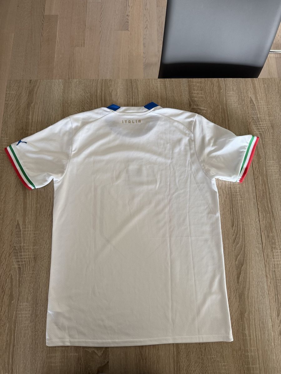 Puma Canottiere & Pantaloni: Fussballtrikot Italien – Nuovo (secondo la descrizione) da Rutschwil (Dägerlen) venduto da koH_34 1