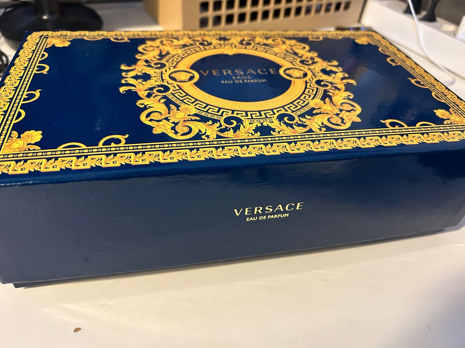 Profumi & Eau de Toilette: Versace Eros Eau de Parfum Box/Schachtel – Usato da Aesch BL venduto da BernisFlomi 1