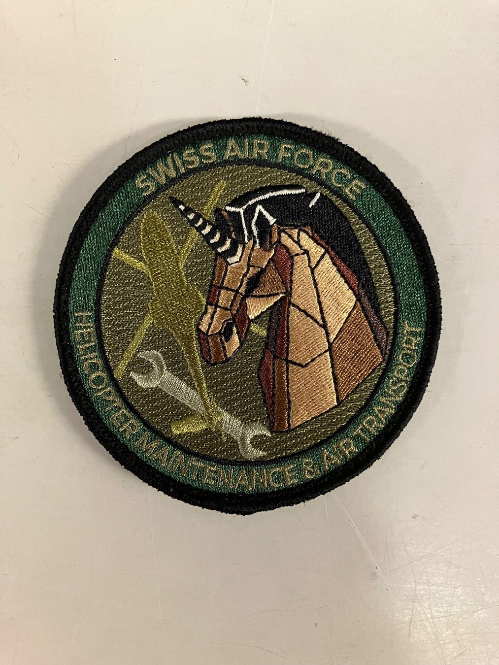 Schweizer Armee Plaketten & Abzeichen: Schweizerluftwaffe Helikoptermechaniker Badge – Gebraucht aus Dübendorf von salvelinusalpinus