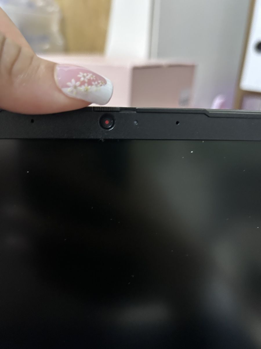 Lenovo Notebook: Ordinateur portable Lenovo – Usato da St-Barthélemy VD venduto da lap_tc5x 5