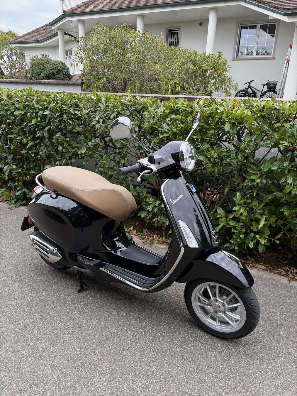 Vespa Scooter: Vespa Primavera 125 – Usato da Bottighofen venduto da B500