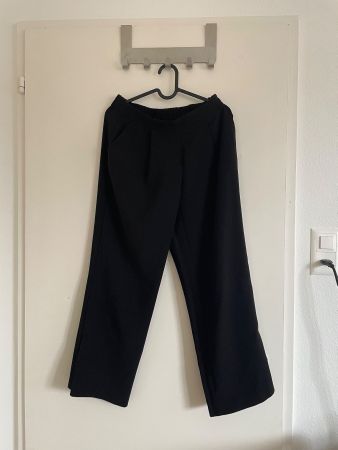 Schwarze Anzugshose