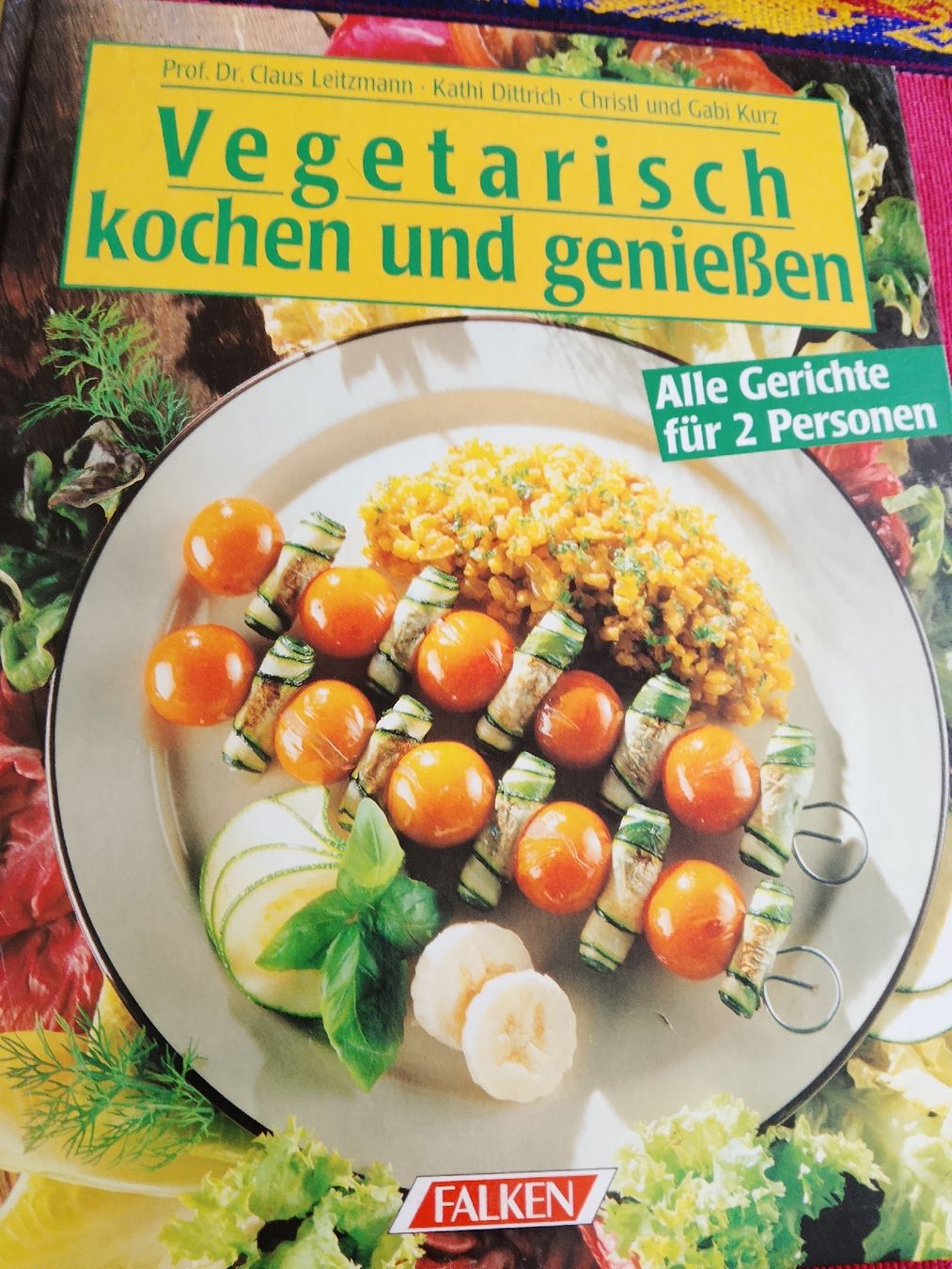 Libri: Vegetarisch Kochen und Genießen – Nuovo (secondo la descrizione) da Volken venduto da katz5
