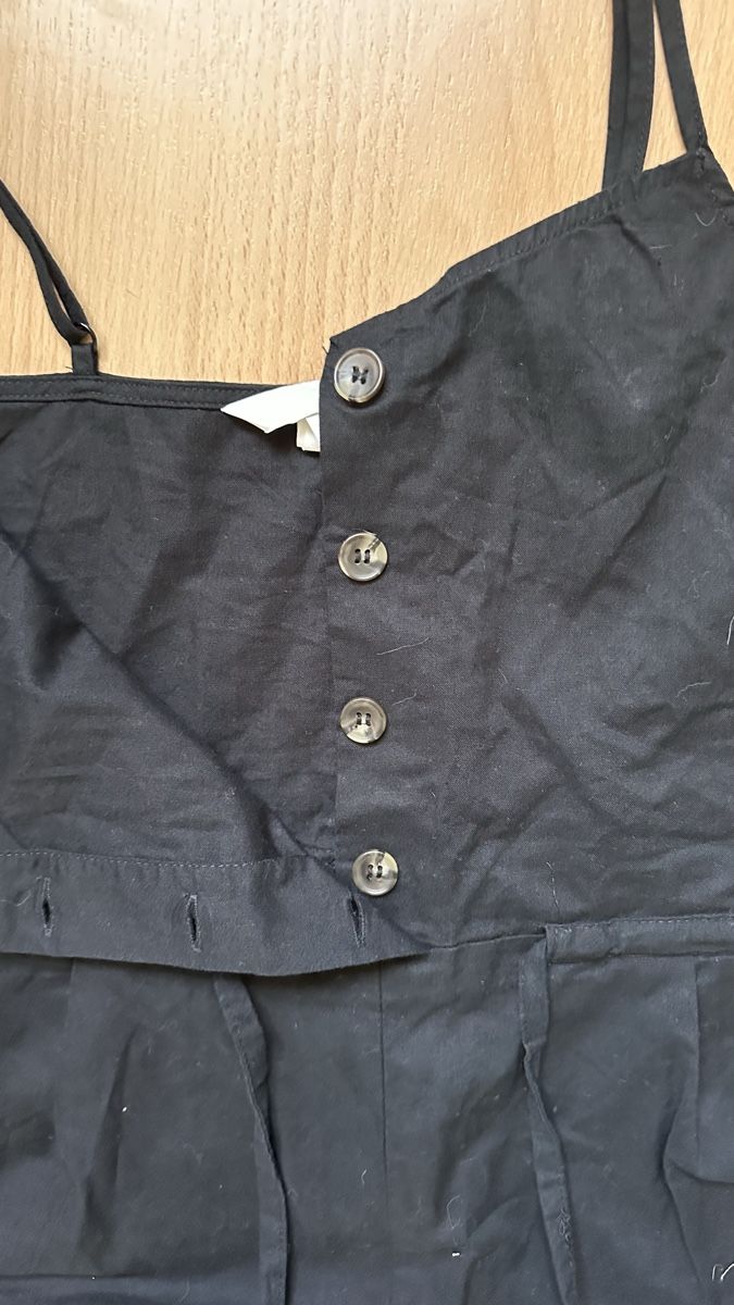 H&M Tute: Schwarzer H&M Overall, Gr. 34 – Usato da Romanshorn venduto da Butterdog 2