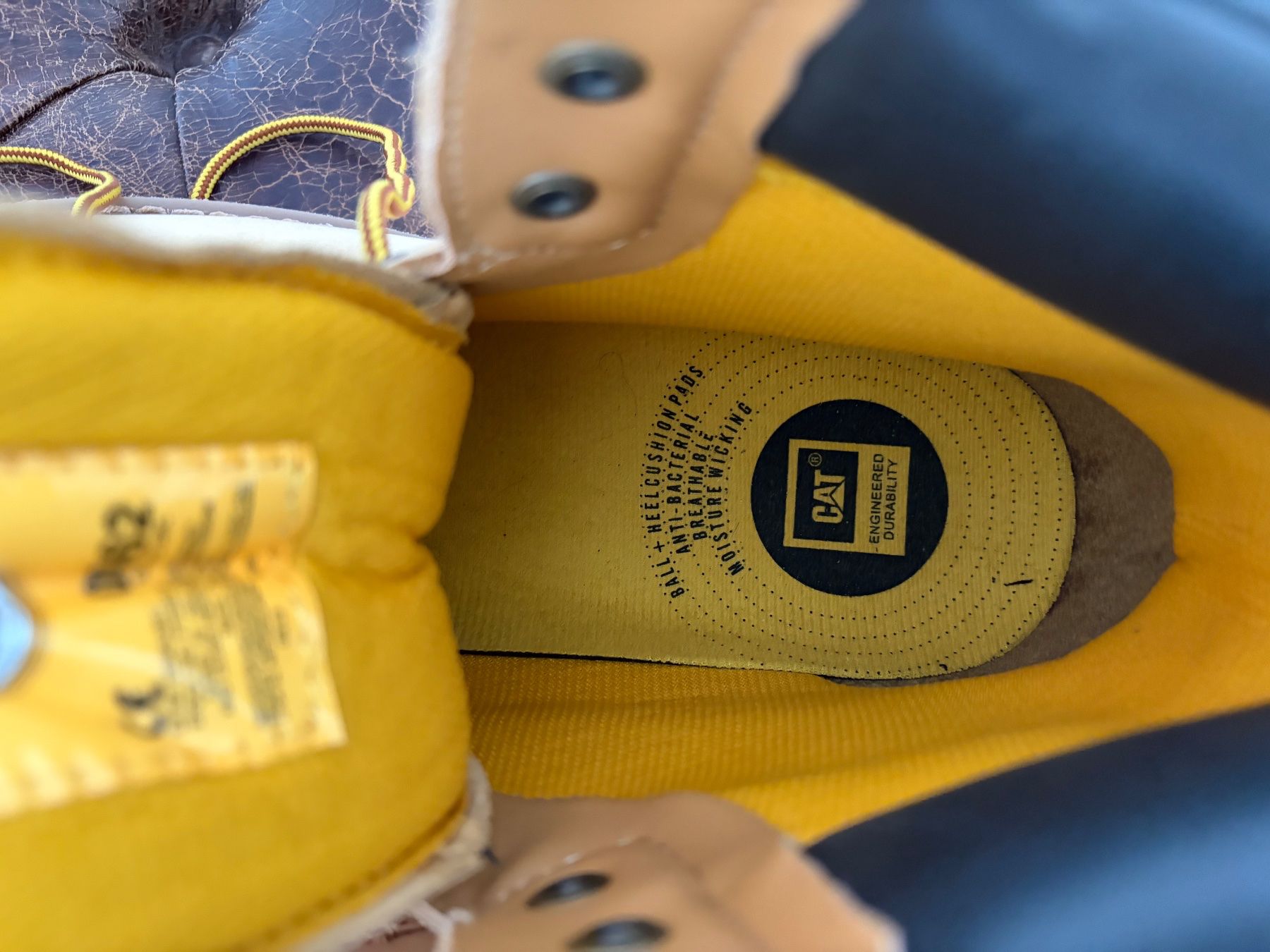 Caterpillar Chaussures hommes: CATERPILLAR Sicherheitsstiefel Holton S3 – D'occasion à Wallisellen par m_p_sl9d 3