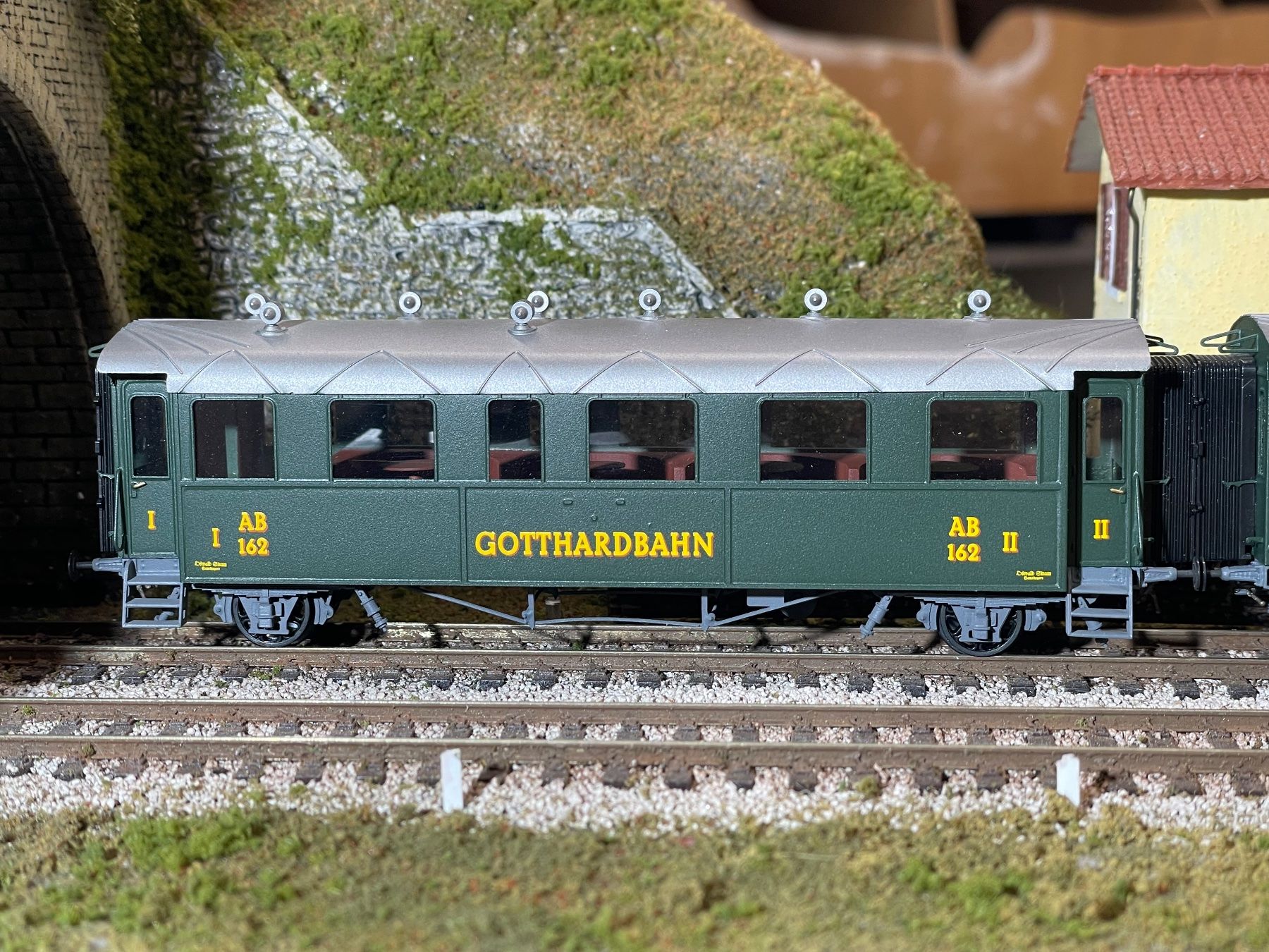 Born Modellini di ferrovie: Born, Gotthardbahn - 3 er Wagen-Set – Nuovo (secondo la descrizione) da Krummenau venduto da ferrotech 9