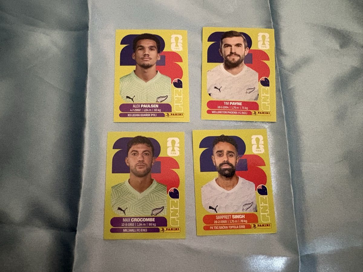 Panini Carte collezionabili: Neuseeland Panini WM 2026 – Nuovo (secondo la descrizione) da Luzern venduto da jas_bd2h