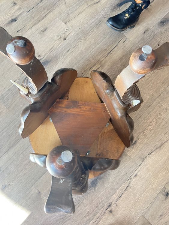 Brienzer Schnitzerei Elefantentisch Couchtisch antik Signier (Gebraucht ...