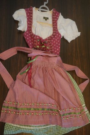 Wiesnkönig Dirndl-Set Gr. 32 – inkl. Bluse und Schürze