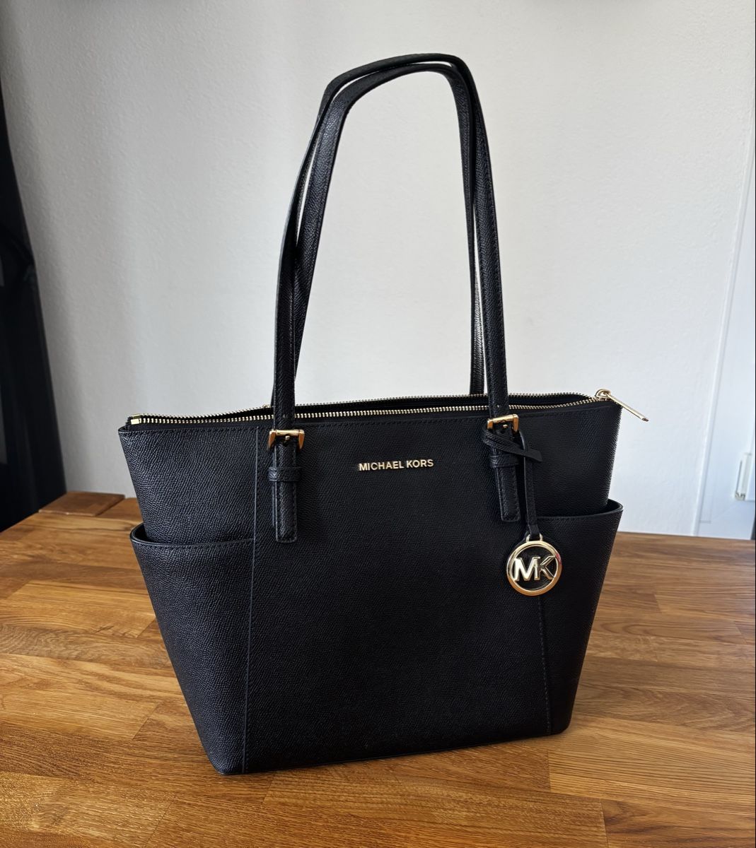 Michael Kors Borse da donna: Michael Kors Shopper Schwarz, Top Zustand – Usato da Volketswil venduto da akzisnarf