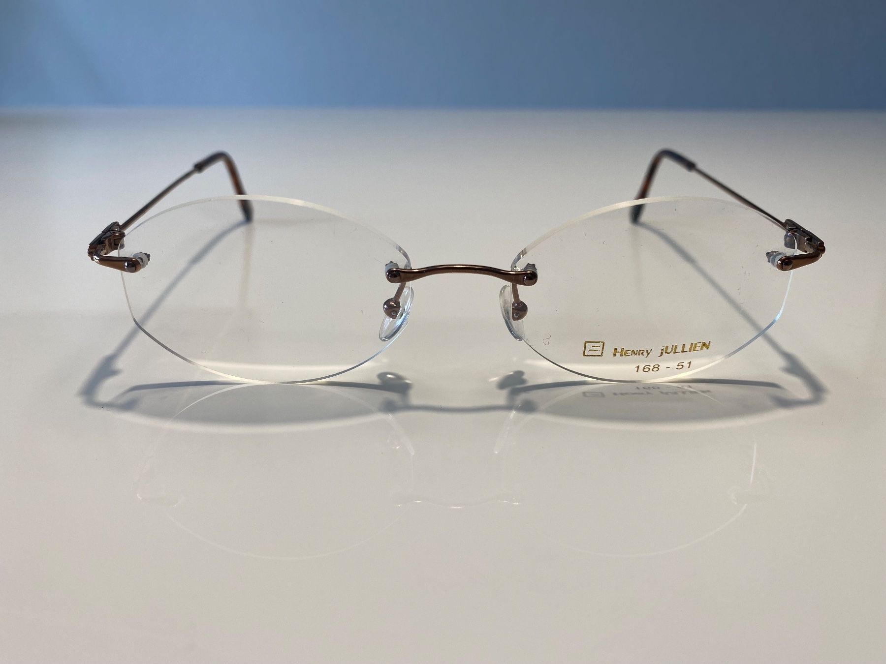 Brillen & Gläser: Monture De Lunettes percée Henry Jullien – Neu und originalverpackt aus Bottens von 2Lens