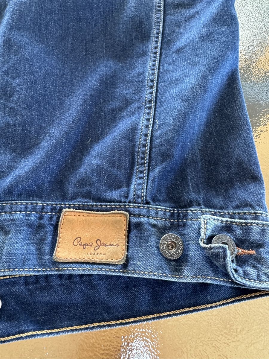 Gilets & Westen: Pepe Jeans -  Gilet – Gebraucht aus Schöftland von Guccigirl 1