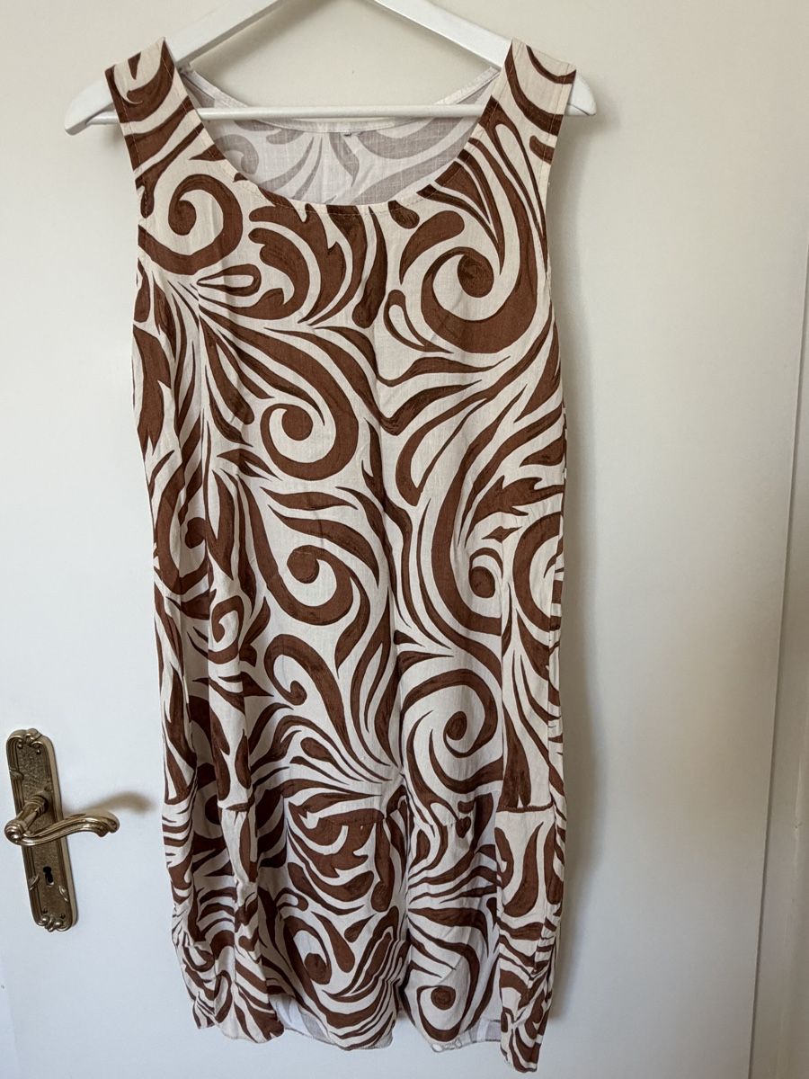 Vestiti: Robe taille M/L – Nuovo (secondo la descrizione) da Dombresson venduto da feline_ne