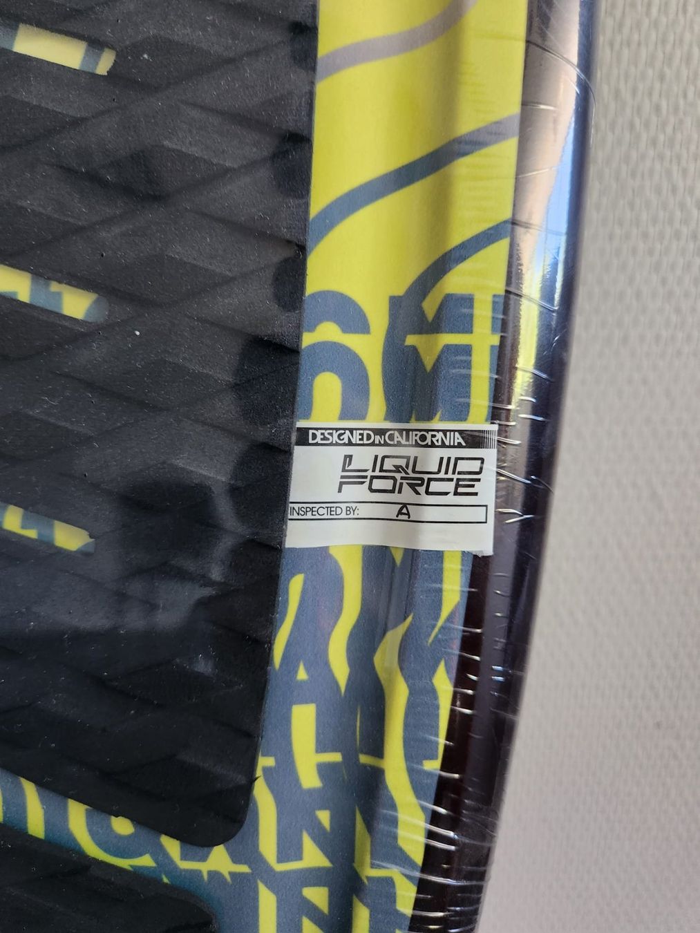 PC: NEUF - Liquid Force Swami 5'3 – Nuovo e nell'imballaggio originale da Genève venduto da Fleur-Xuan 2