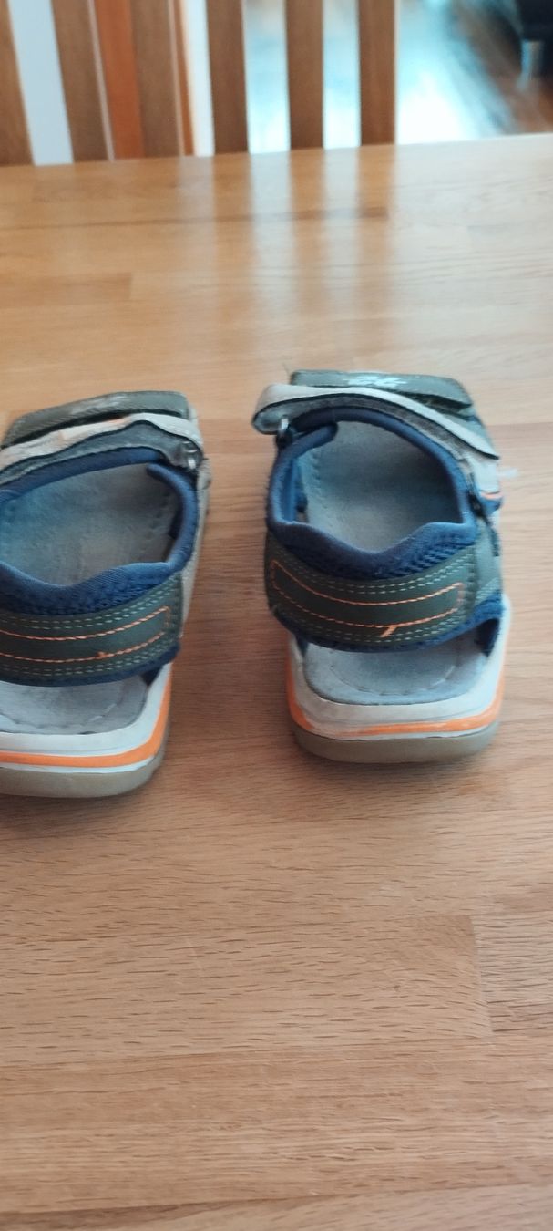 Scarpe per ragazzi: Kinder Sandalen gr. 34 – Usato da Mörel venduto da MJoaoCosta 4