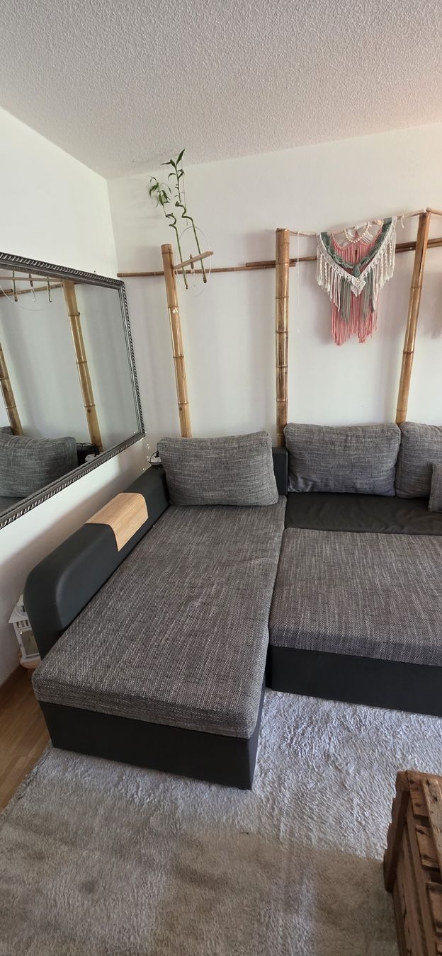 Divani: Modern Grey Sectional Sofa - Great for Cozy Evenings! – Nuovo (secondo la descrizione) da Binz venduto da Sp3cPT 2