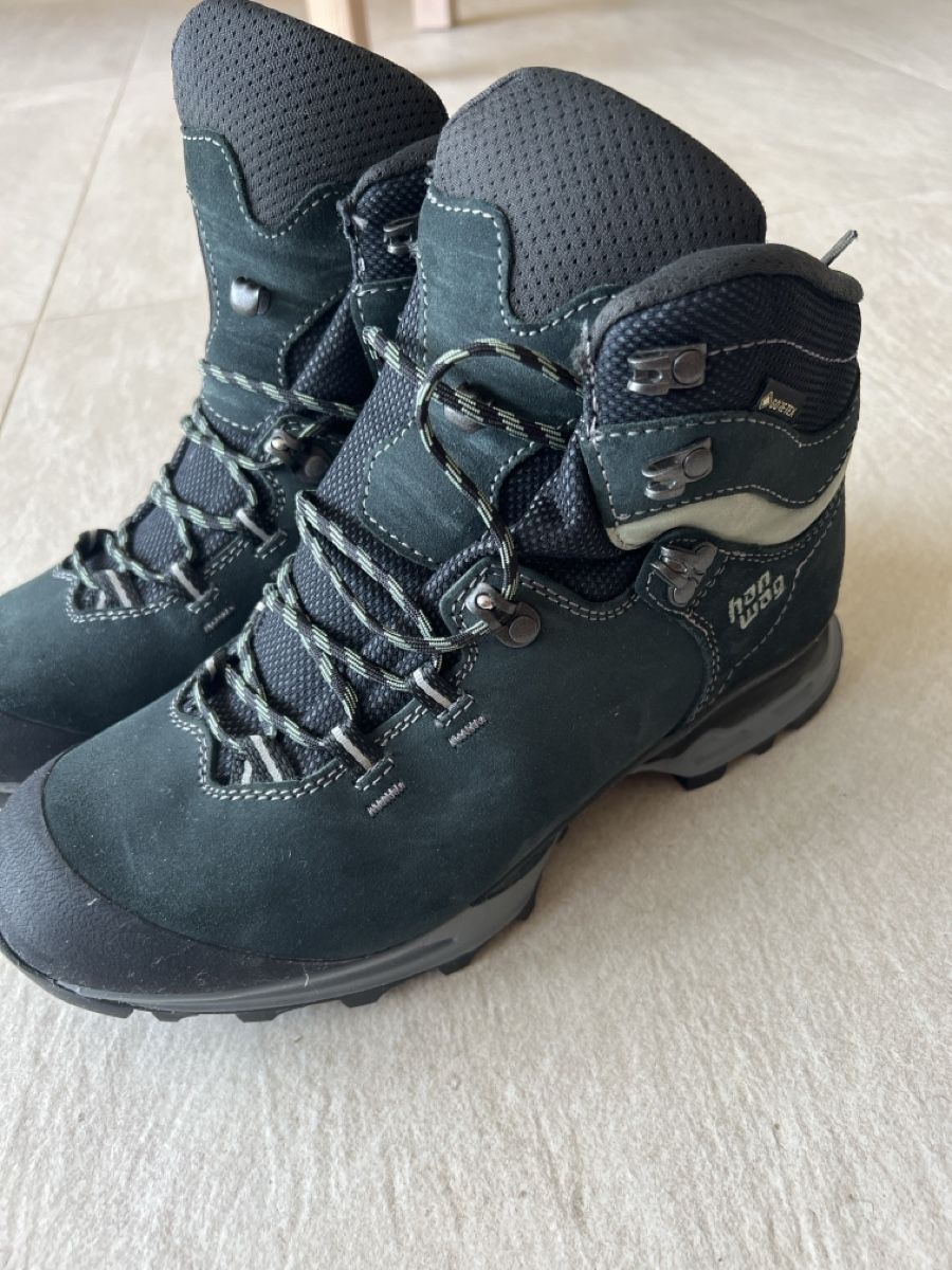 Hanwag Scarpe da uomo: hanwag Wanderstiefel Damen/Herren Gr. 40, Wanderschuh – Usato da Bolligen venduto da Solina12