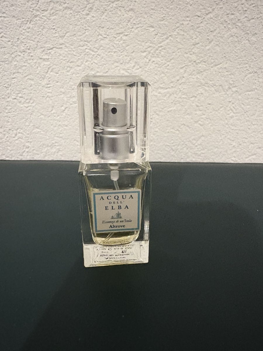 Profumi & Eau de Toilette: Acqua dell'Elba Altrove Eau de Parfum – Usato da Zürich venduto da oldstar90