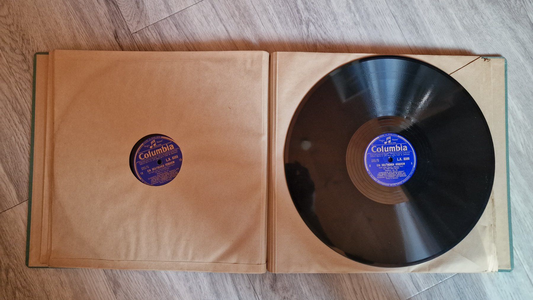 Schallplatten: Brahms: "Ein Deutsches Requiem" - Herbert von Karajan etc. – Gebraucht aus Röthenbach i. E. von Heureka5 1