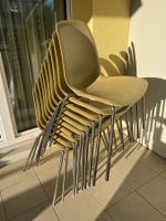 10 Stapelstühle von Ikea - alle zusammen