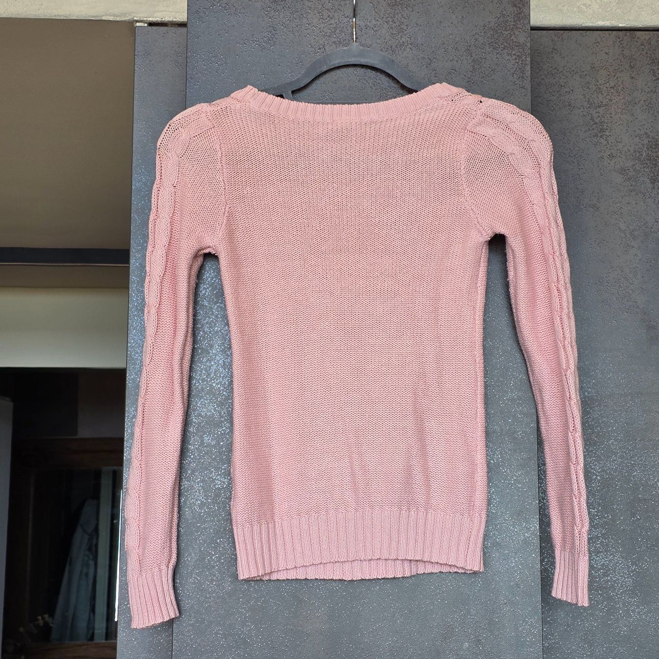 Maglioni & Felpe: 🐸 STRICKPULLOVER ZOPFMUSTER XS ROSA PULLOVER – Usato da Môtier (Vully) venduto da Frogs 2