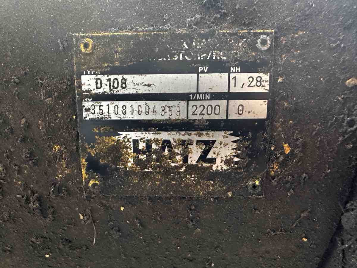 Hatz  Motori: Hatz Dieselmotor Typ D 108 – Difettoso da Lungern venduto da FlyDrummer 1