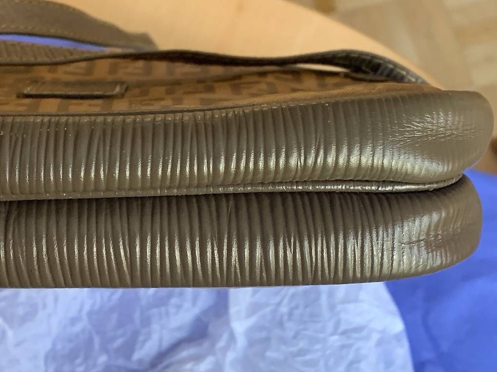 Borse da donna: Original Fendi Umhänge-Tasche, Leder-Textil – Usato da Zürich venduto da Rotgruen 3