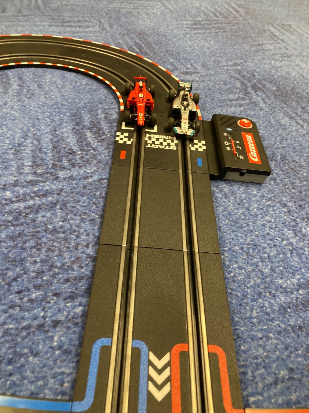 Giocattoli: Carrera Go Rennbahn Set mit Autos und Loopings – Difettoso da Hausen AG venduto da sam_6csv 1