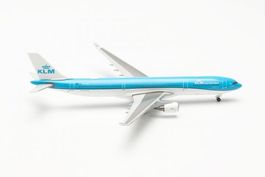 1:500 KLM Airbus A330-300 – PH-AKB “Piazza Navona - Roma”