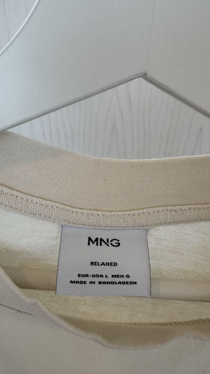 Mango T-shirt: Mango T-Shirt – Nuovo (secondo la descrizione) da Jens venduto da Nougat2001 2