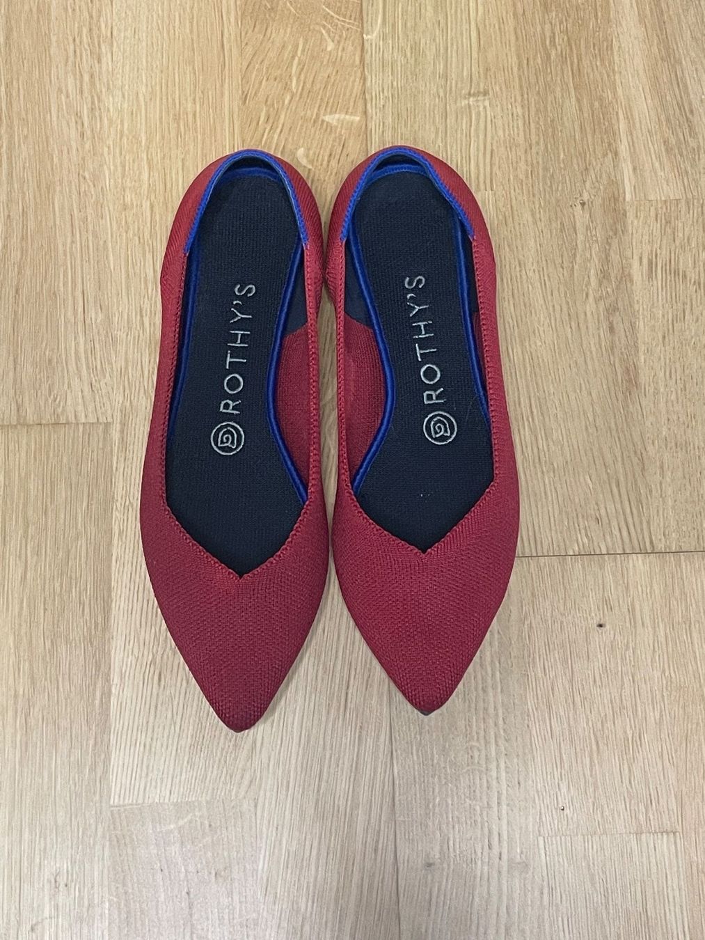 Damenschuhe: Rothy's The Point Chili Red – Gebraucht aus Zürich von ckosten