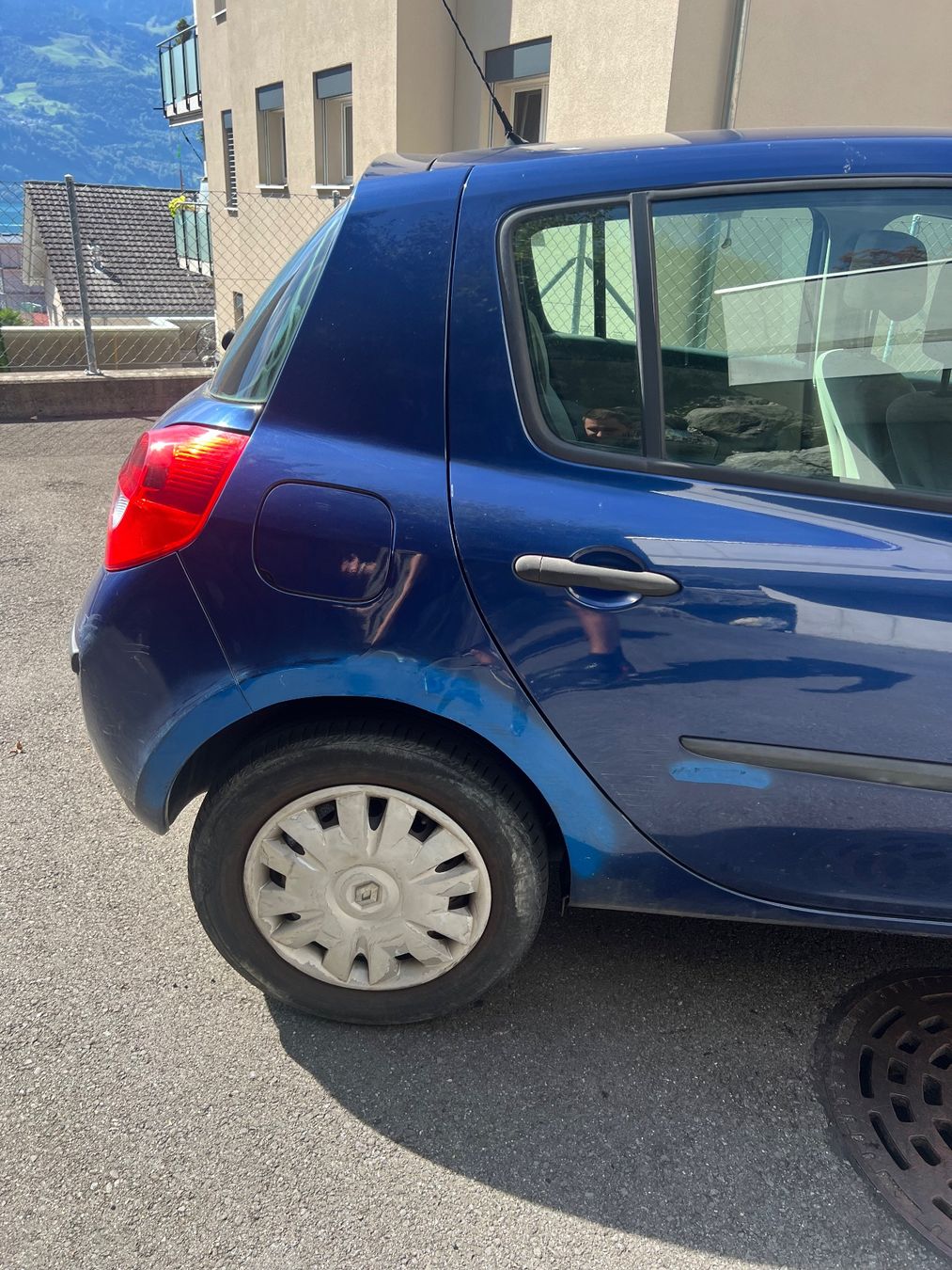 Renault Automobili: Renault Clio 1.4 16V – Usato da Gersau venduto da Pgk17 3