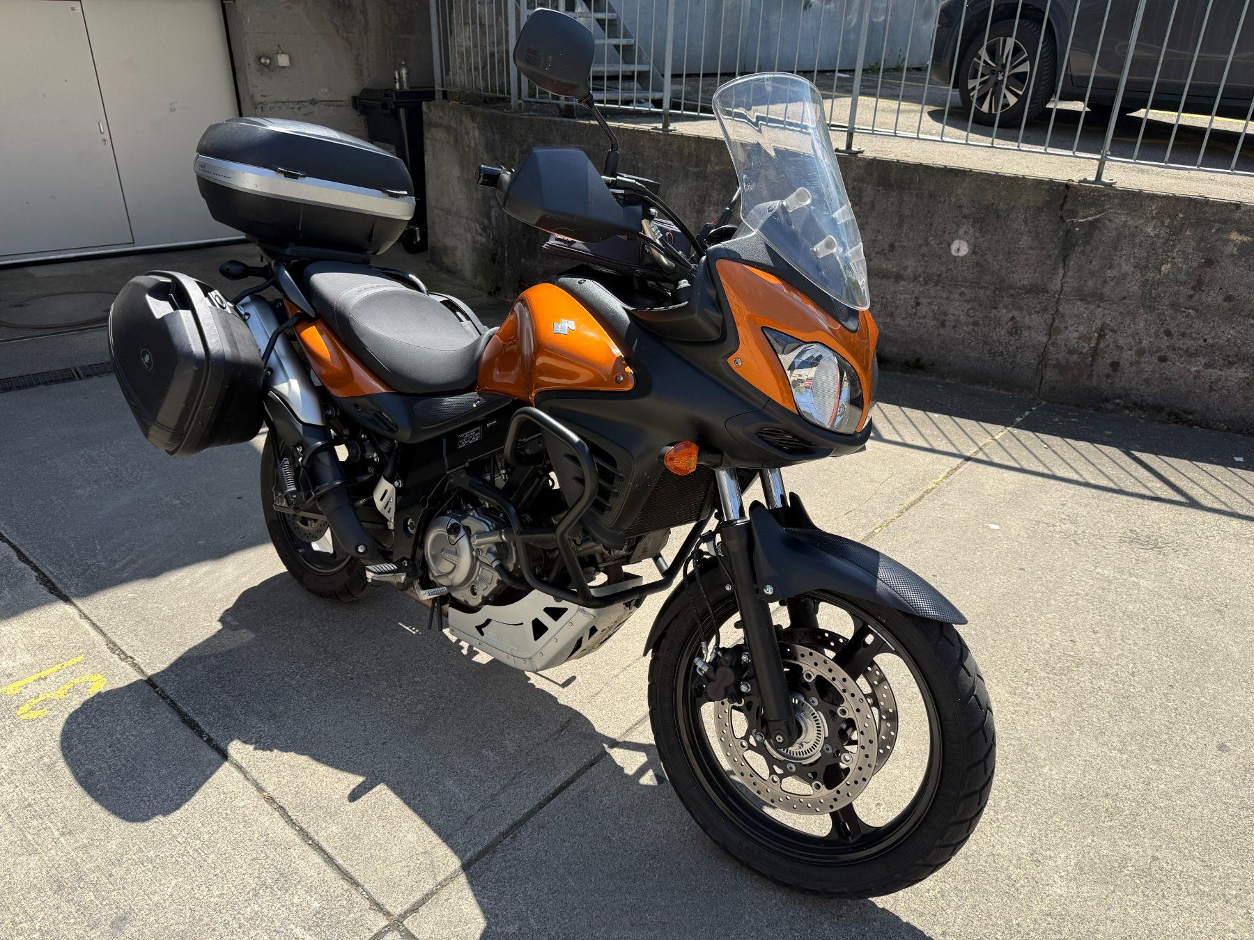 Suzuki Touring: Suzuki V-Strom DL650A – Usato da St. Gallen venduto da for_yg97