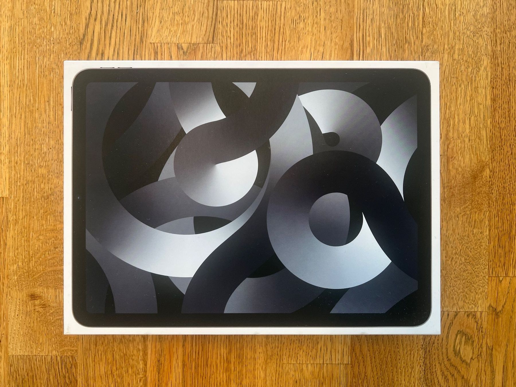 Apple Tablet PC: iPad Air 2022 5th M1 64GB – Usato da Bremgarten b. Bern venduto da Zwiebelbr0t