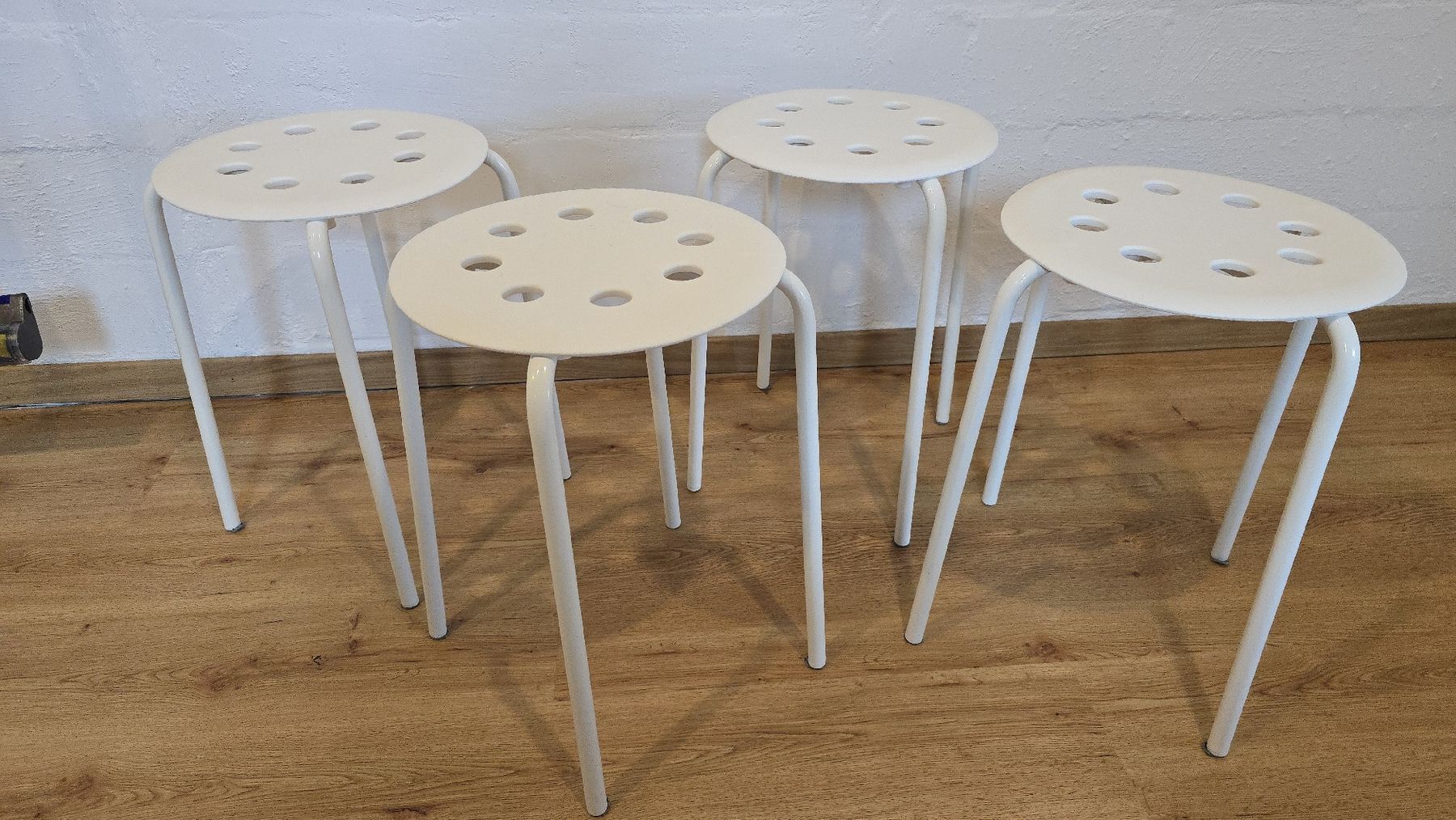 Ikea Hocker: 4 Ikea Hocker Marius – Gebraucht aus Buchberg von MaddieF