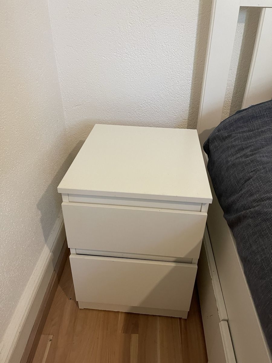 Bed side table White Ikea Standard SOFORT Zurich (Gebraucht) in Zürich ...