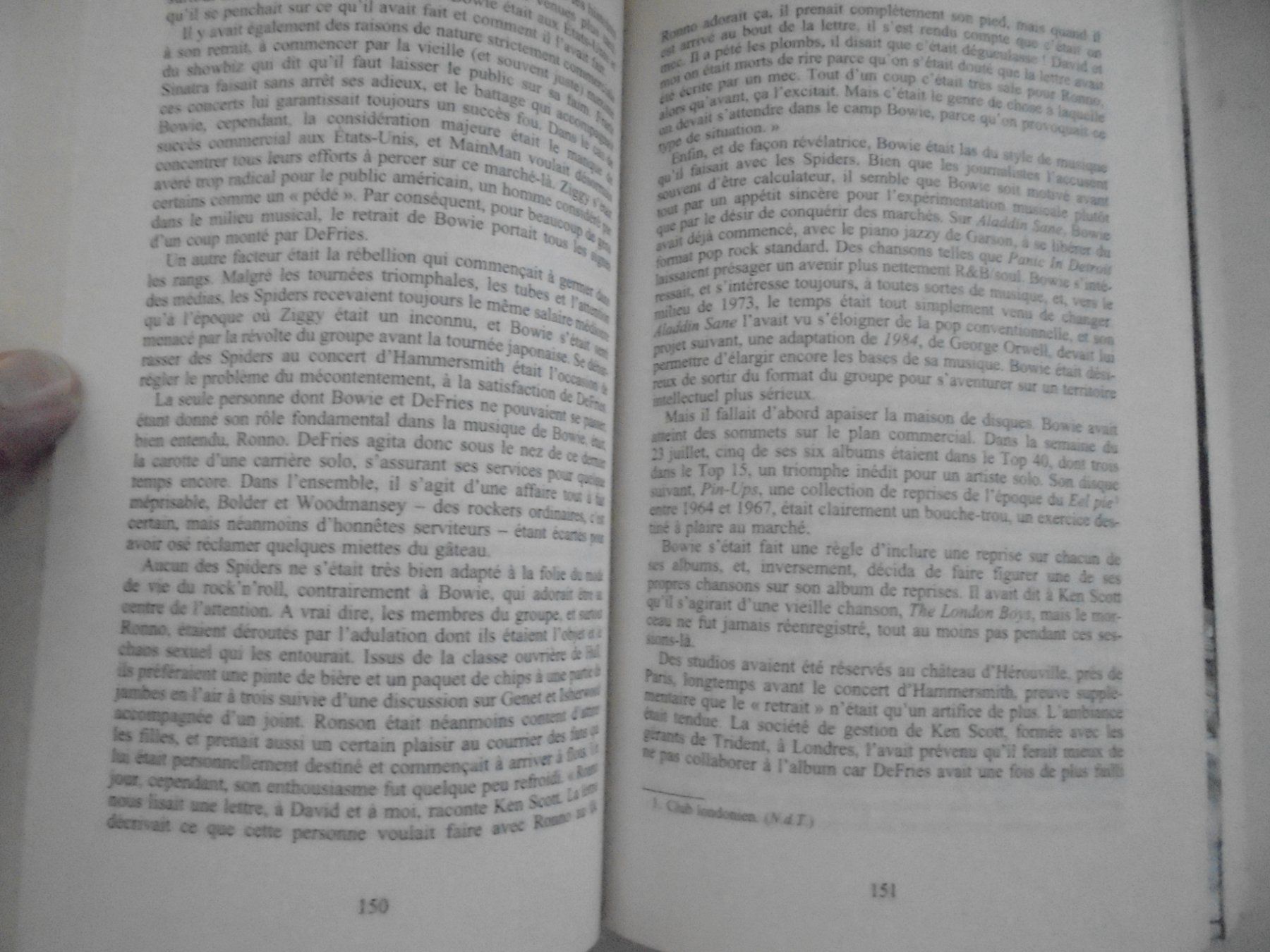 Bücher: " David Bowie, une étrange fascination " David Buckley 478 p – Gebraucht aus Crissier von Promopost 5
