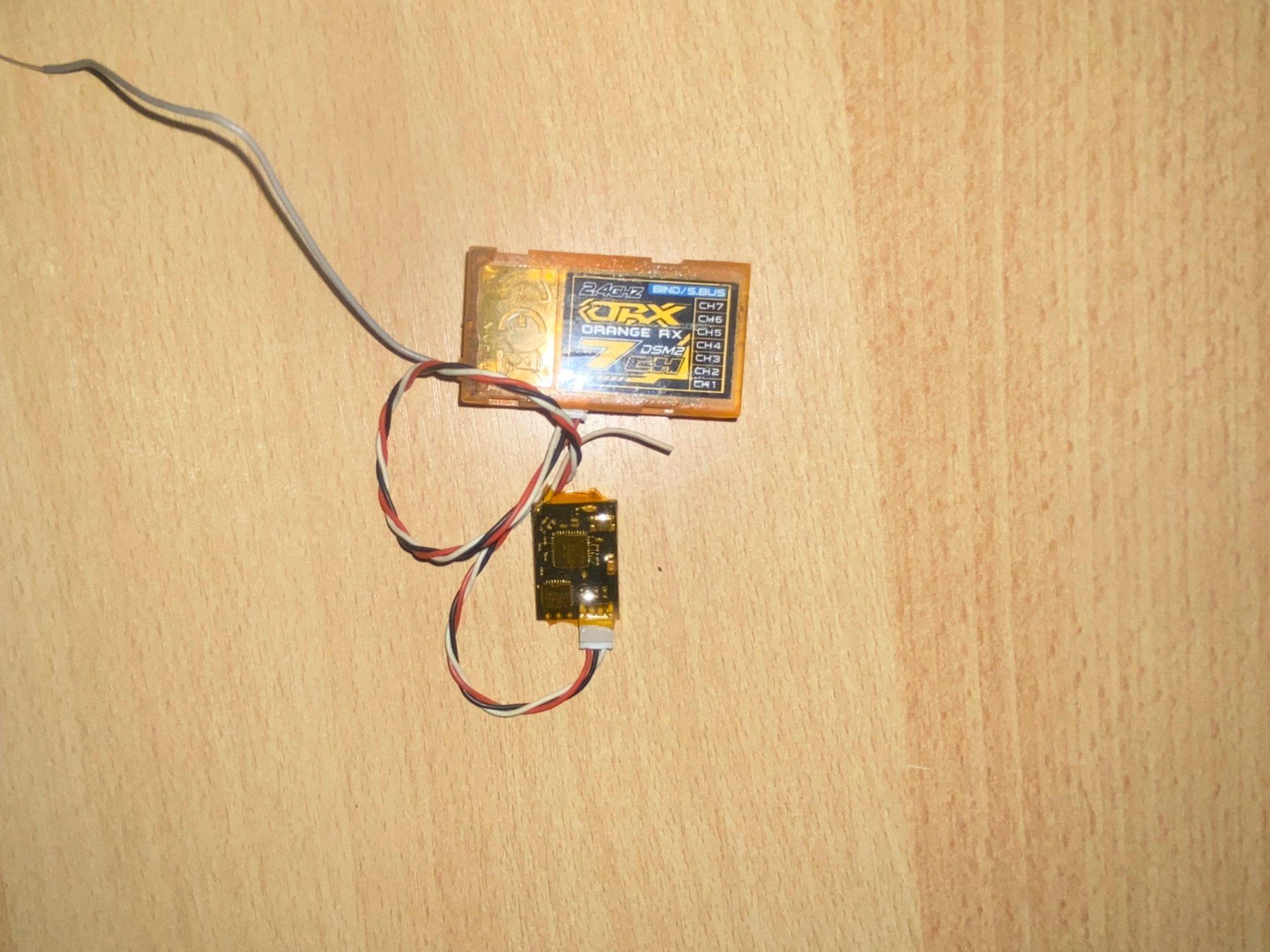 Spektrum Modellismo RC: SPEKTRUM DX7 SENDER UND 8X EMPFANGER – Usato da Schaffhausen venduto da Kadiro 3