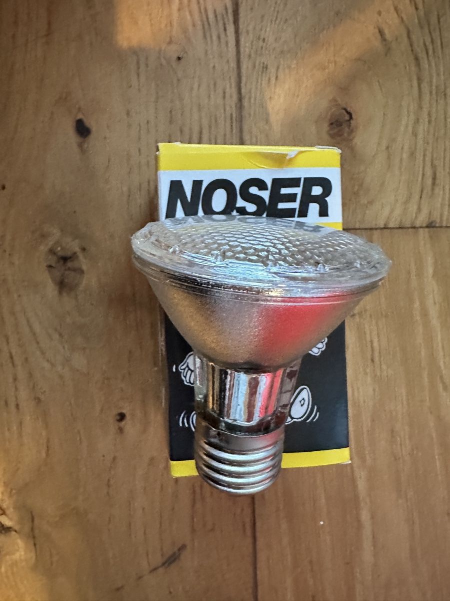 Ghirlande e barre luminose: Noser PAR 20 38Grad E27 2300 50W – Nuovo e nell'imballaggio originale da Basel venduto da boo_dc8c 1