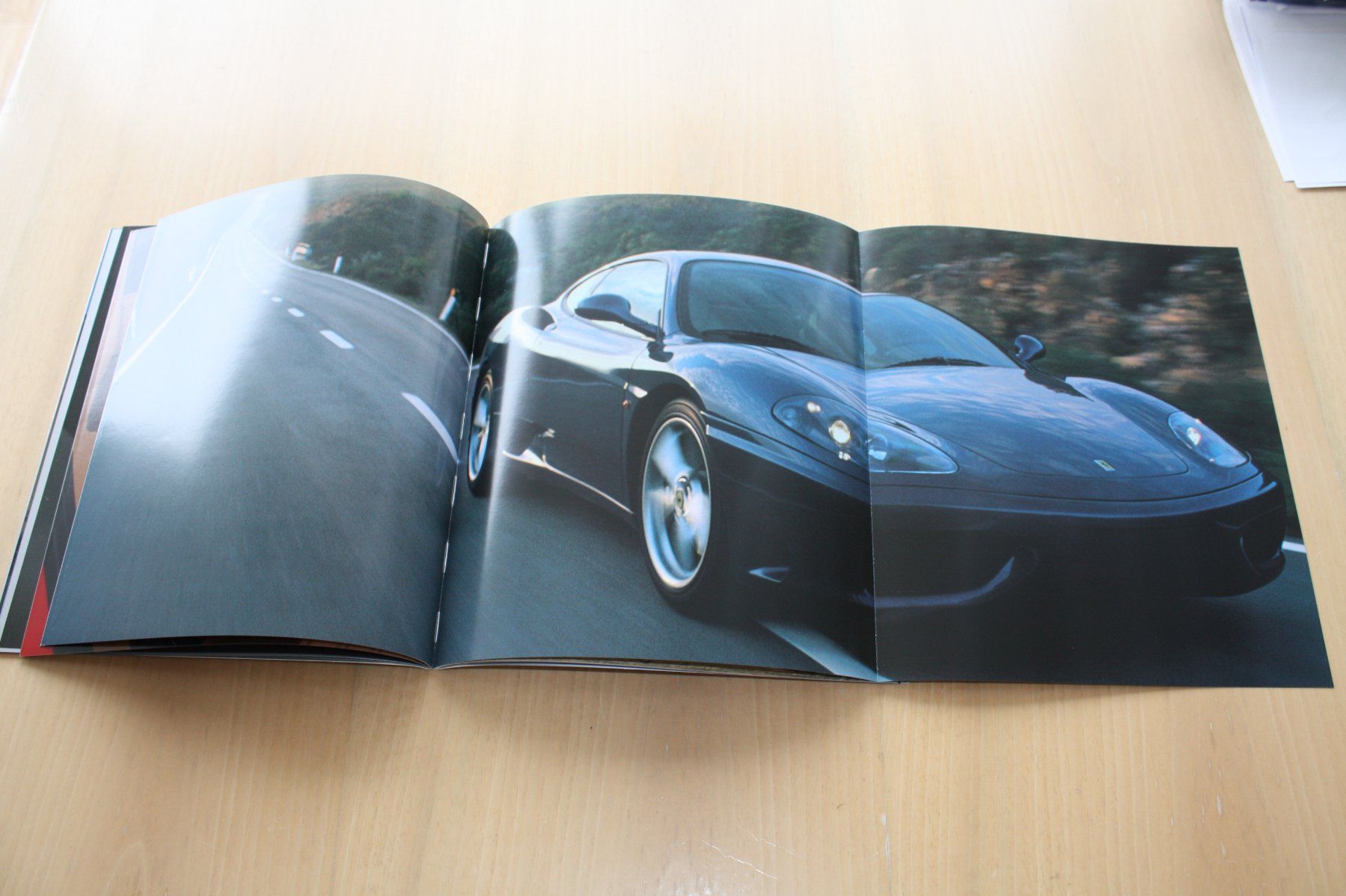 Ferrari Dokumente: Ferrari 360 Modena - Original Katalog - 10/2000 – Gebraucht aus Wikon von erwin400 8