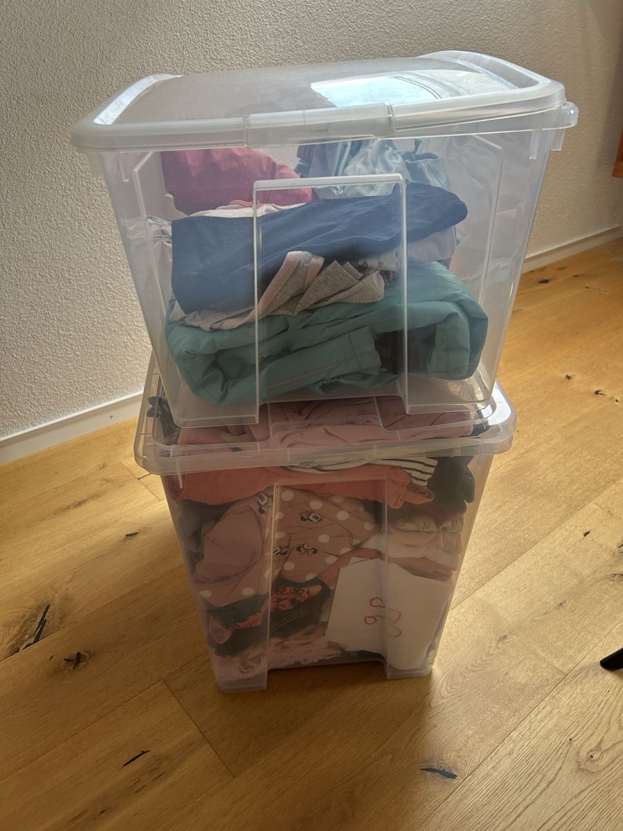 Lotti & Set di vestiti: Kleiderpaket Mädchen Grösse 98 – Usato da Oberlunkhofen venduto da doktor1313