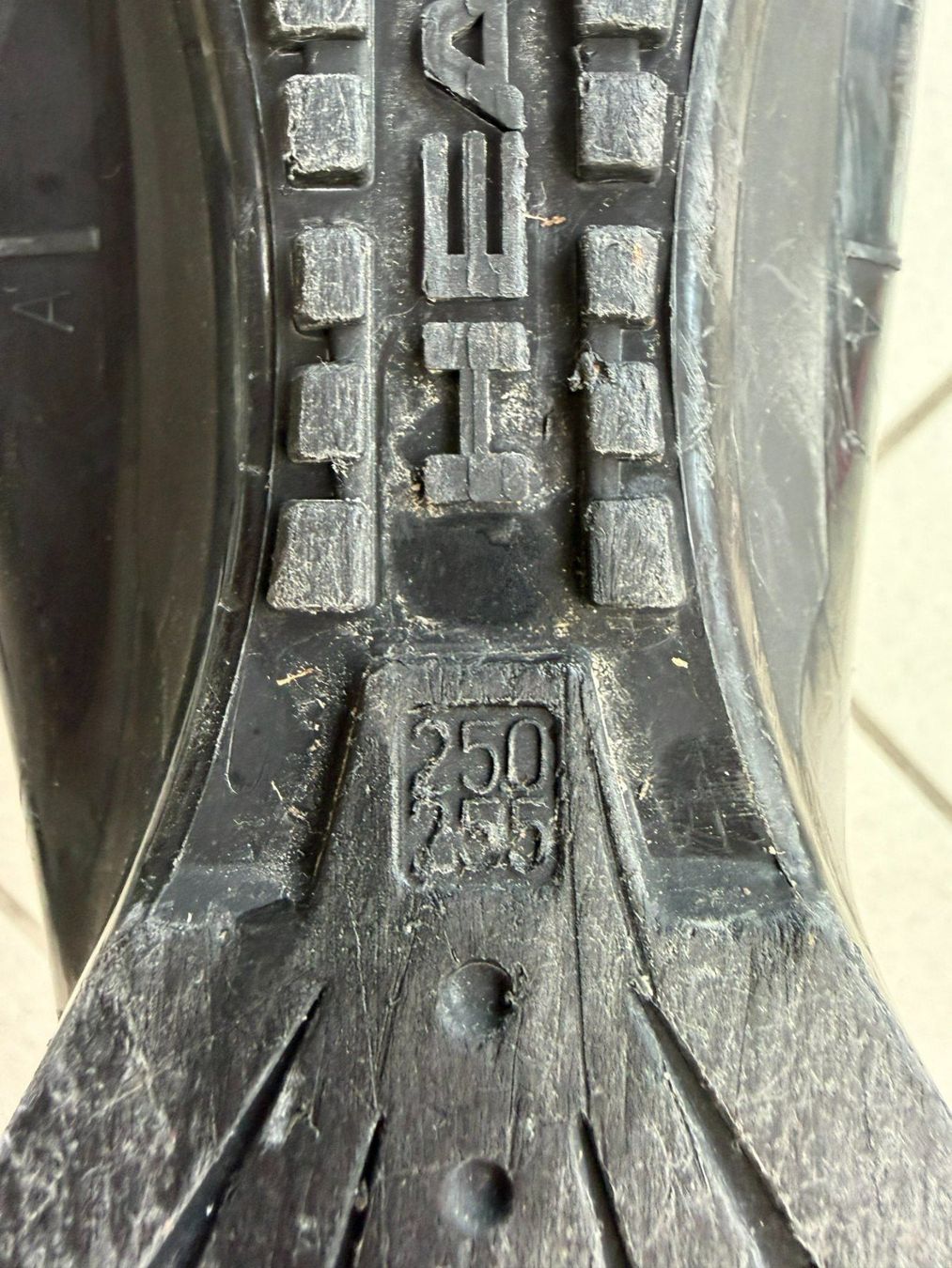Head Chaussures femmes: Head Skischuhe S100 – D'occasion à Volketswil par pet_fvd8 2