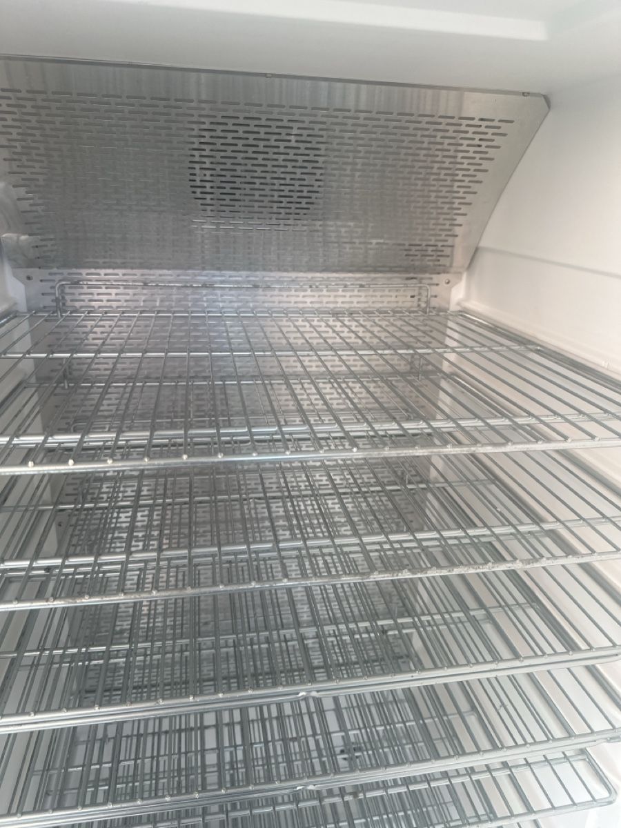 Liebherr Frigoriferi: Liebherr Wein Kühlschrank – Usato da Rapperswil SG venduto da kat_rw8q 2