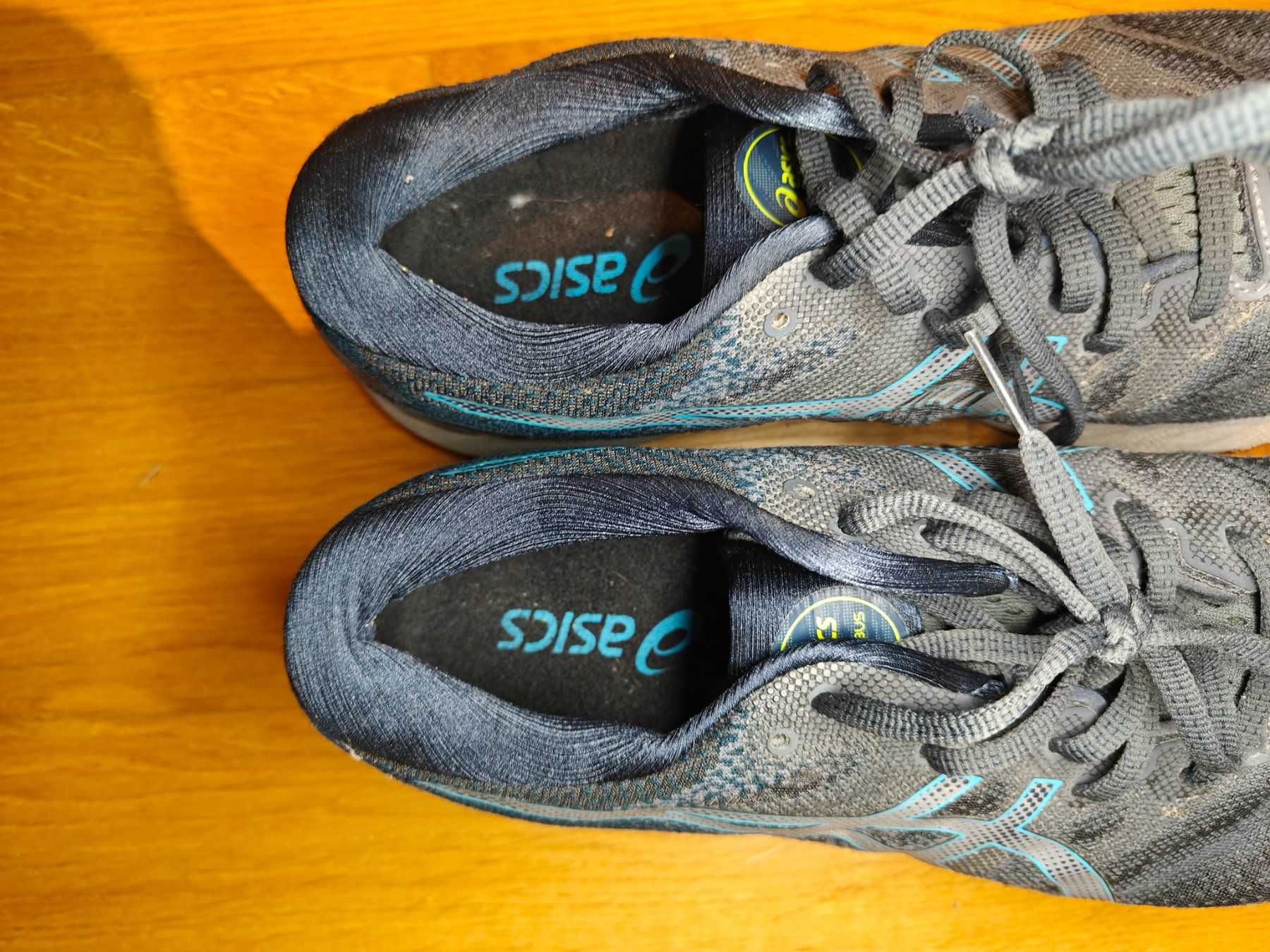 Chaussures hommes: Asics Gel Nimbus 23 – D'occasion à Wetzikon ZH par 84Discuits14 2