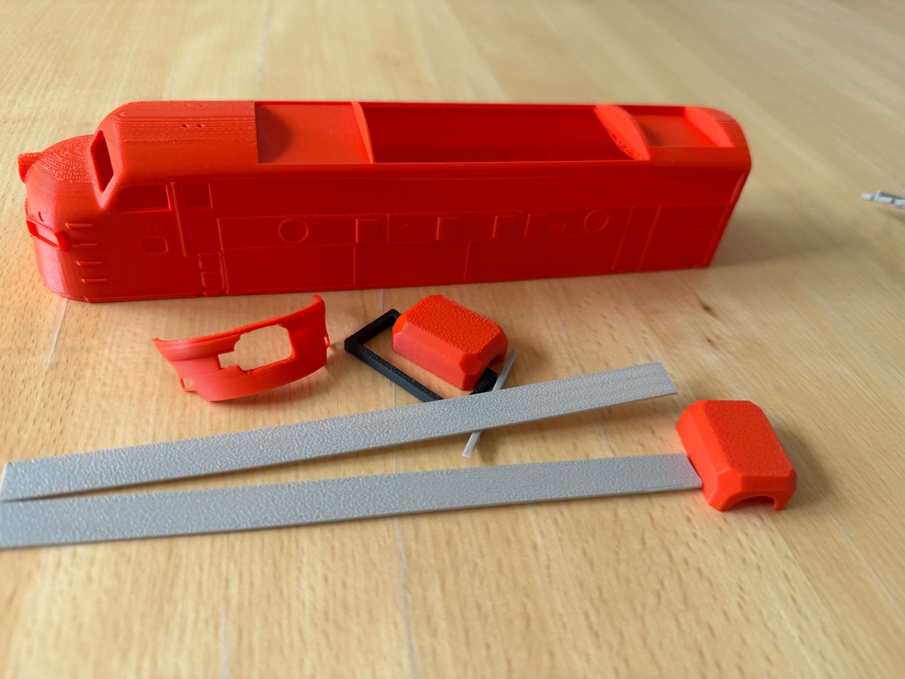 Modellbausätze & Standmodelle: Dragon Railway 3D Druck – Gebraucht aus Zug von mwb27